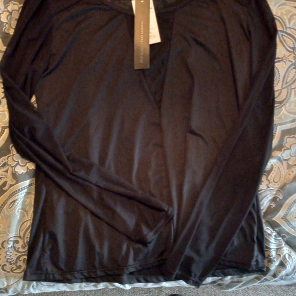 Black sheer detail long sleeve shirt - Picture 2 of 5